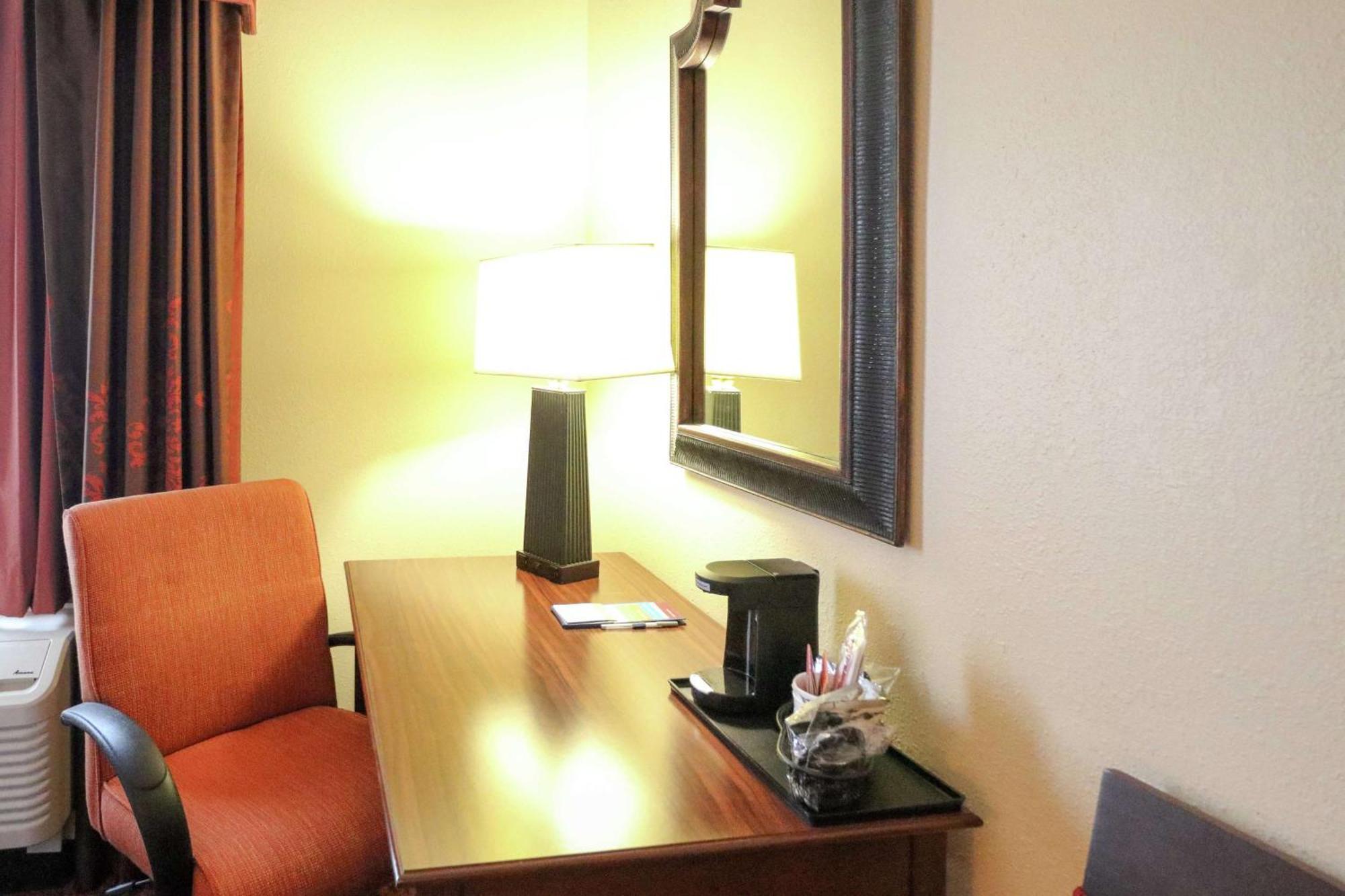 Hampton Inn Columbus-South Grove City Εξωτερικό φωτογραφία